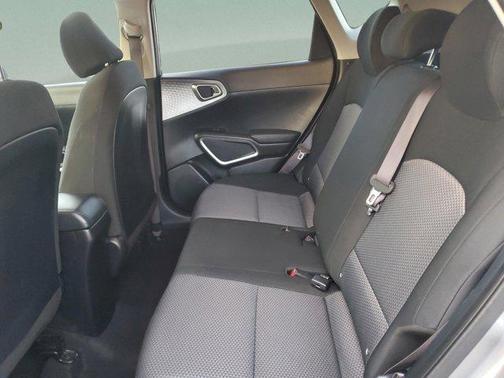 Steel Gray 2024 Kia Soul LX