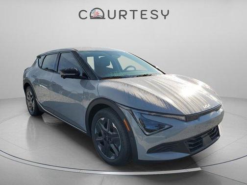 2025 Kia EV6 Light Long Range