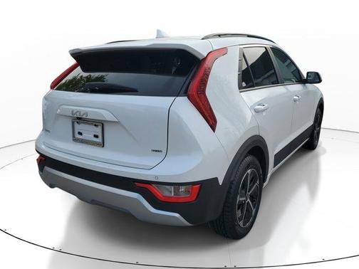 2023 Kia Niro EX
