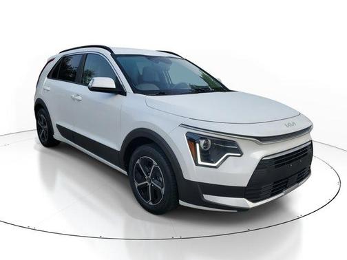 2023 Kia Niro EX