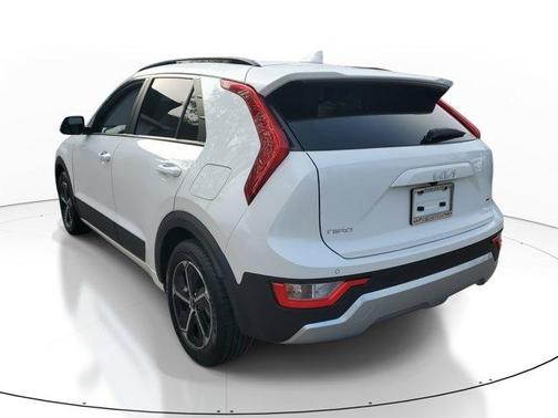 2023 Kia Niro EX