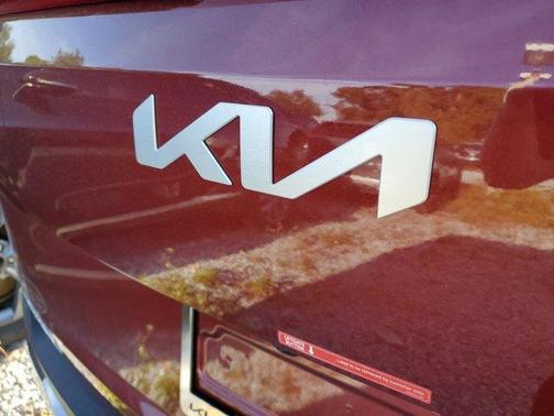 2025 Kia Carnival Hybrid SX