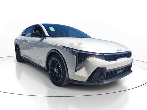 2025 Kia K4 GT-Line Turbo