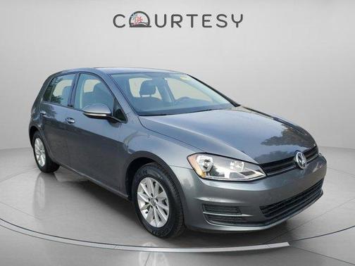 2016 Volkswagen Golf TSI S 4-Door