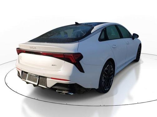2025 Kia K5 GT