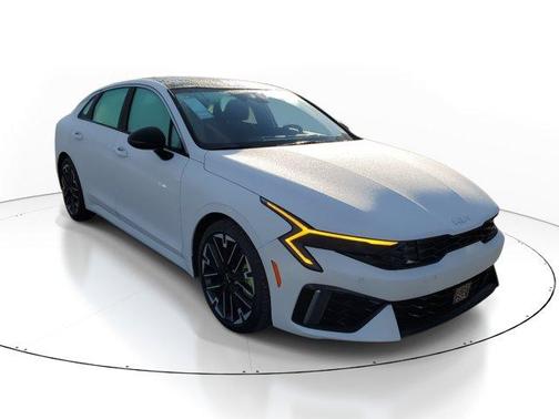 2025 Kia K5 GT