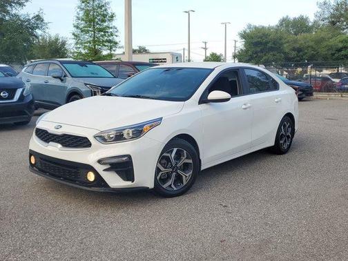 Clear White 2021 Kia Forte LXS