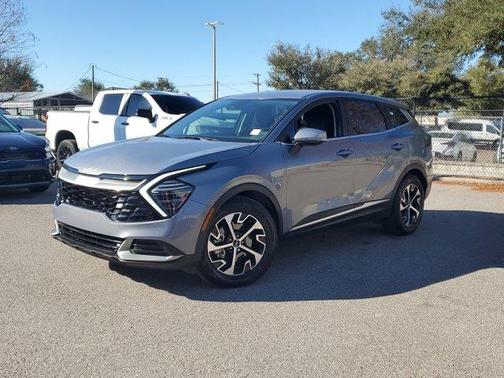 2025 Kia Sportage EX