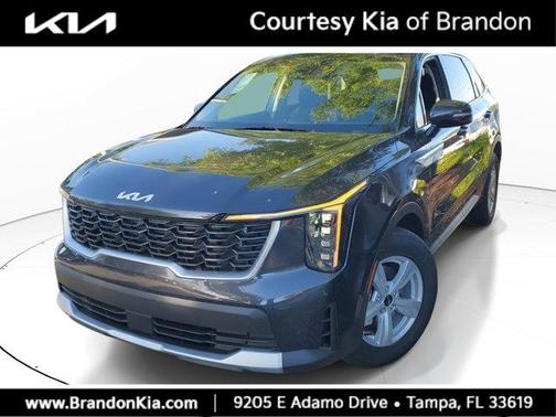 2025 Kia Sorento LX
