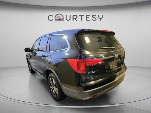 Crystal Black Pearl 2018 Honda Pilot EX-L
