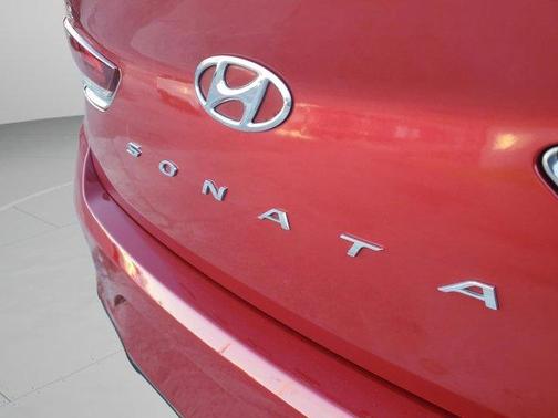2019 Hyundai SONATA Sport