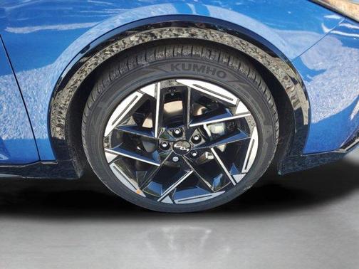 Wave Blue 2026 Kia K4 GT-LINE