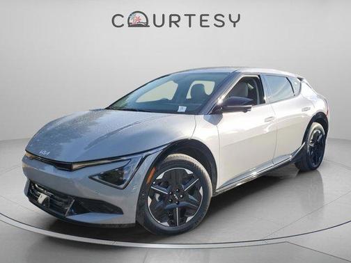 2025 Kia EV6 Wind