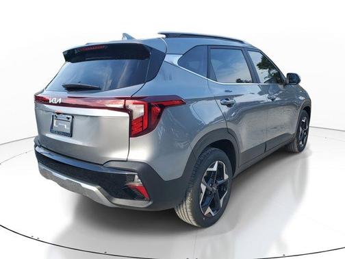 2025 Kia Seltos EX