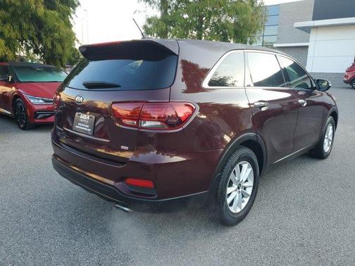 2019 Kia Sorento LX