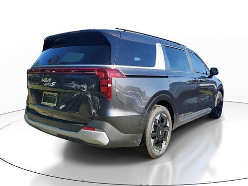 2025 Kia Carnival EX