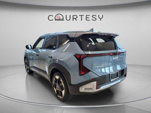 Blue Frost 2027 Kia Seltos EX