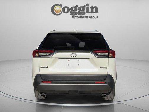 Blizzard Pearl 2021 Toyota RAV4 Limited