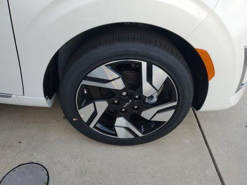 2025 Kia Soul GT-Line 2.0L