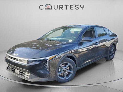 2025 Kia K4 