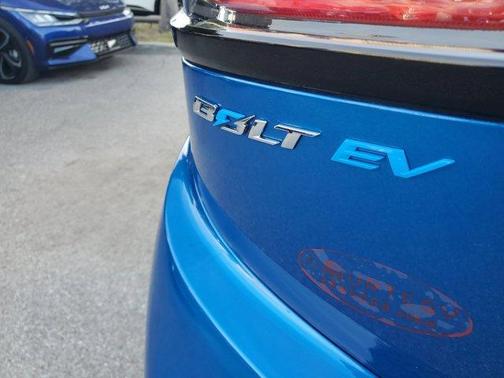 2022 Chevrolet Bolt EV 2LT