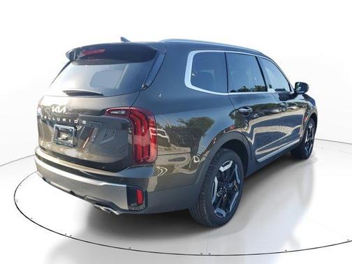 2025 Kia Telluride S