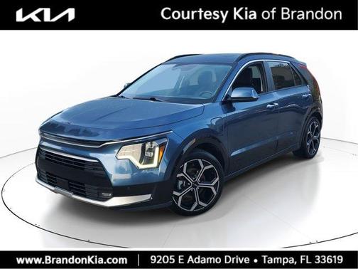 2023 Kia Niro Plug-In Hybrid SX Touring