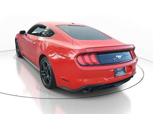 2020 Ford Mustang EcoBoost