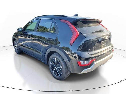 2025 Kia Niro EX