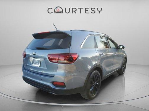 2020 Kia Sorento S
