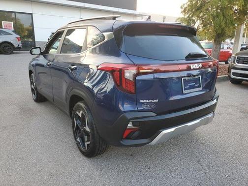 2025 Kia Seltos EX