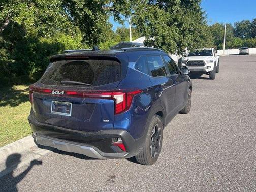 2025 Kia Seltos EX