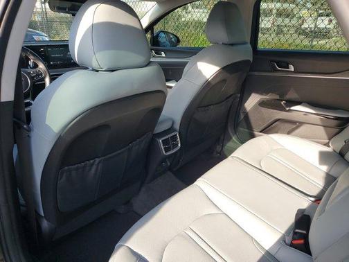 2021 Kia K5 EX