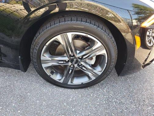 2021 Kia K5 EX