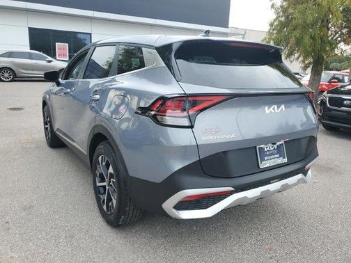 2025 Kia Sportage EX