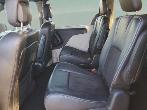 2020 Dodge Grand Caravan SXT