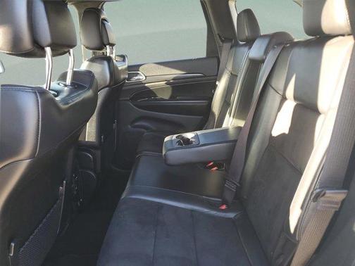 Bright White Clearcoat 2020 Jeep Grand Cherokee Altitude