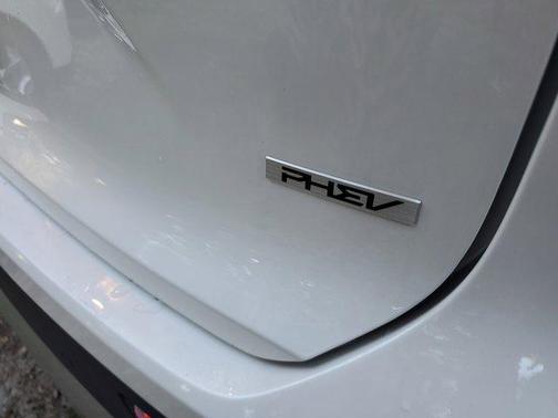 2025 Kia Niro Plug-In Hybrid EX