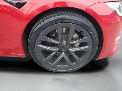 2022 Tesla Model S Plaid