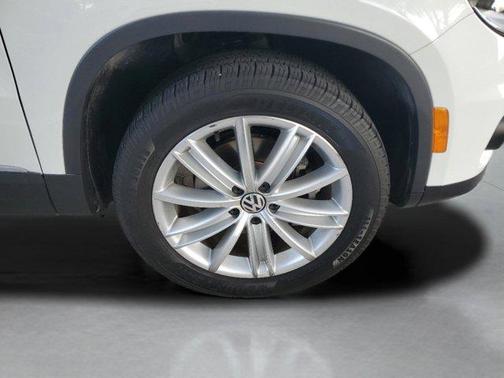 2015 Volkswagen Tiguan Auto S