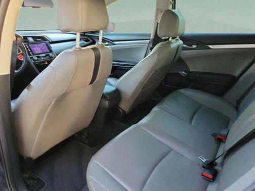 Modern Steel Metallic 2018 Honda Civic EX-L