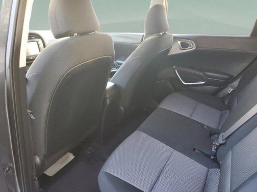 Gravity Gray 2024 Kia Soul LX