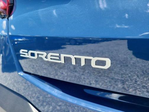2025 Kia Sorento EX
