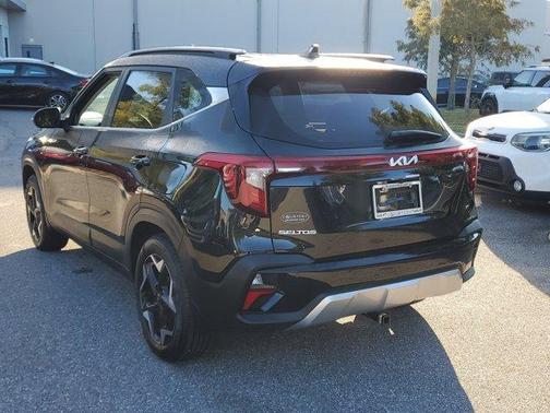 2025 Kia Seltos EX