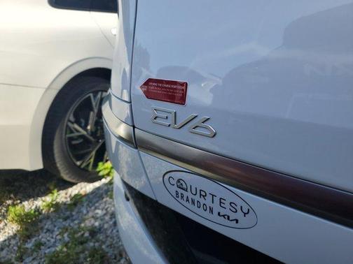 2025 Kia EV6 Wind