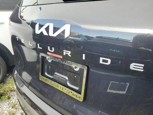 2025 Kia Telluride LX
