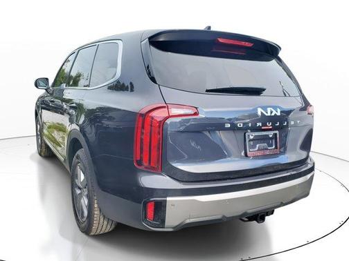 2025 Kia Telluride LX