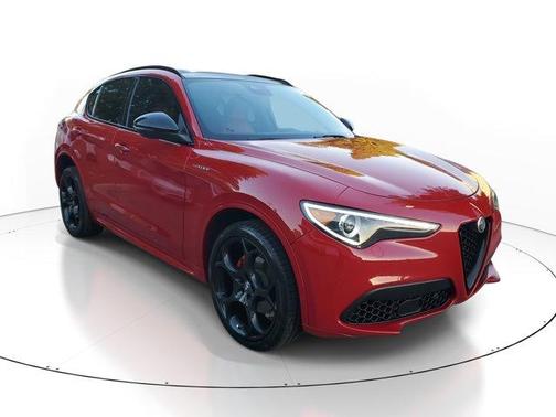 2022 Alfa Romeo Stelvio Veloce