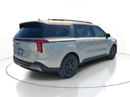 2025 Kia Carnival Hybrid SX