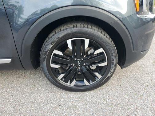 2023 Kia Telluride SX